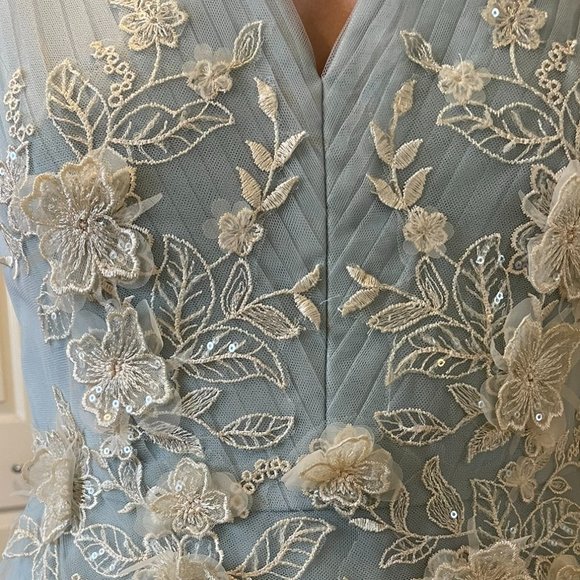 BCBG Maxazria Dress - Picture 4 of 4